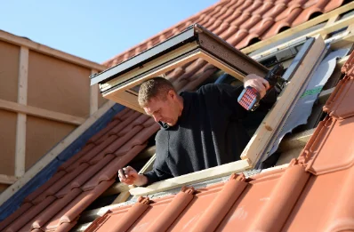 Pose de fenêtres de toit Velux à Oherville